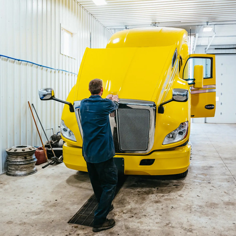 Truck Engine and Transmission Repairs in Bakersfield, CA